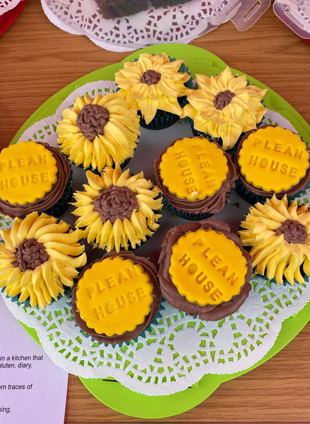 Plean House and Stables cakes